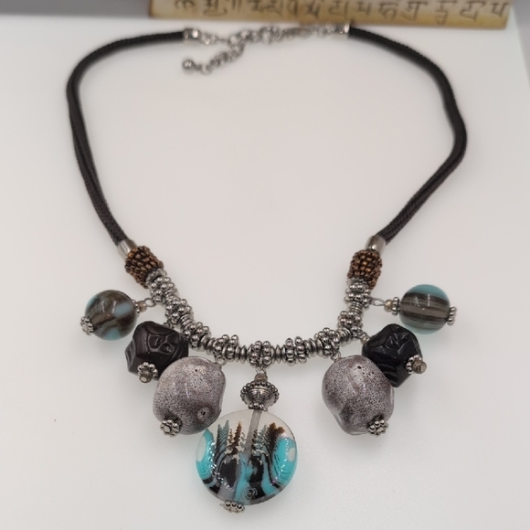 Sedona Sunset Chico's Statement Turquoise and Brown Beaded Necklace Set - Picture 6 of 9